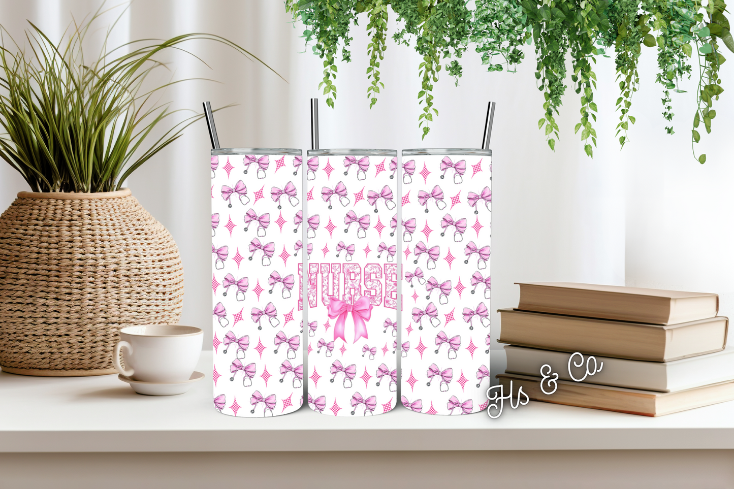 Nurse bow tumbler