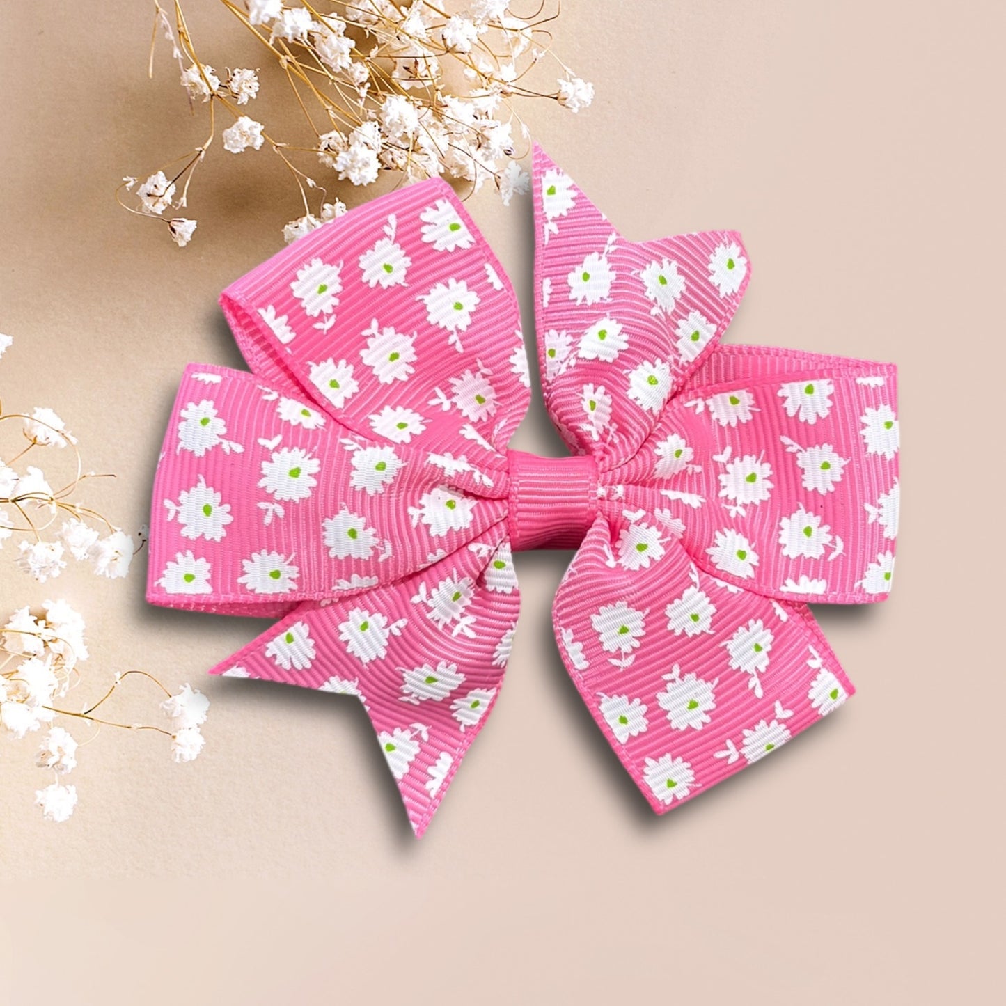 Ribbon style bow