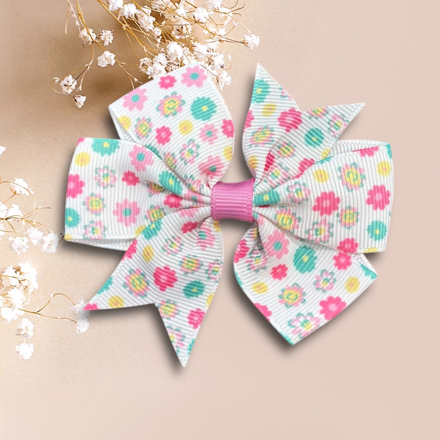 Ribbon style bow