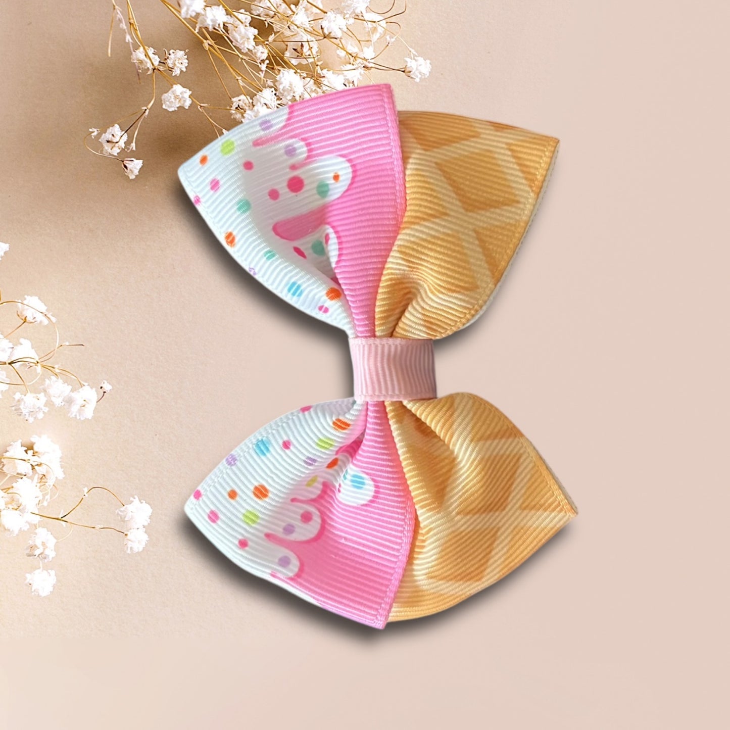 Ice cream bow