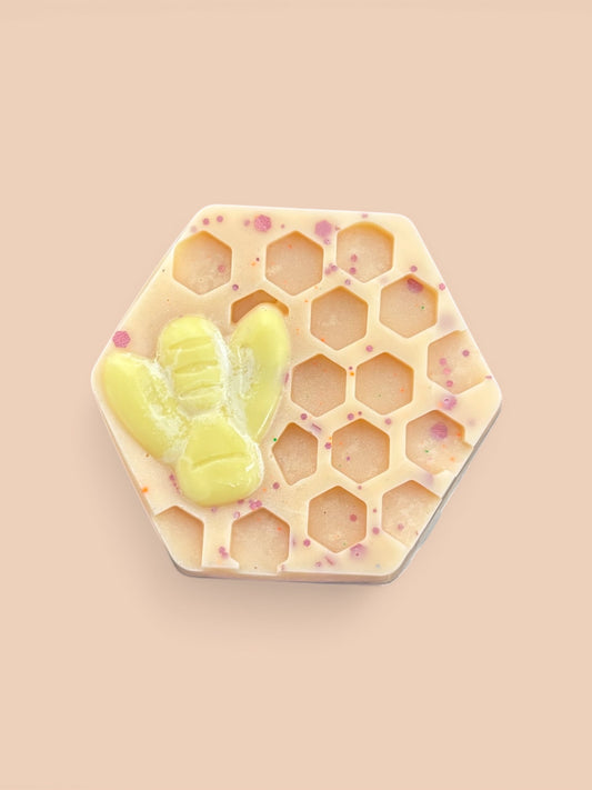 Queen bee wax melt