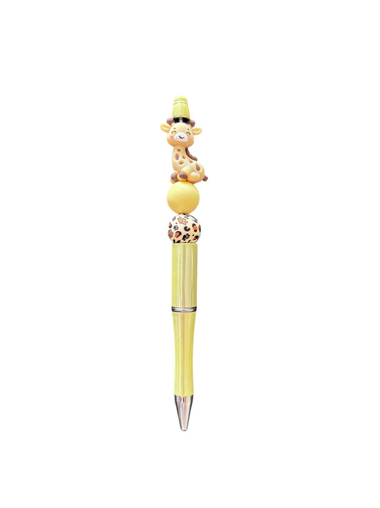 Giraffe pen