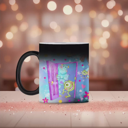 Scary feet magic mug